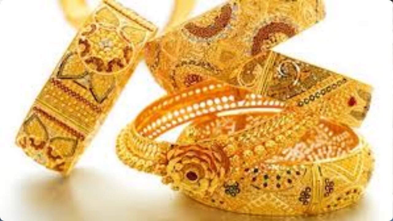 অস্থির স্বর্ণের বাজার: আবারও কমলো দাম